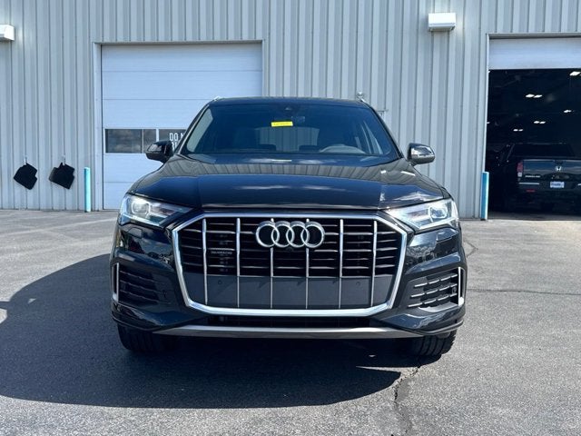 2023 Audi Q7 45 Premium