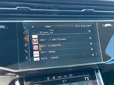 2023 Audi Q7 45 Premium