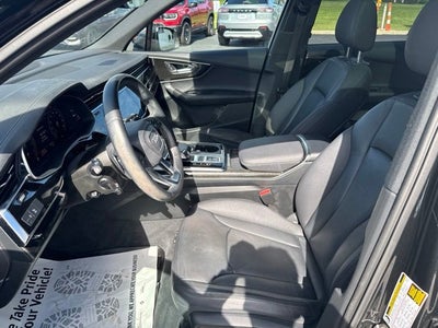 2023 Audi Q7 45 Premium