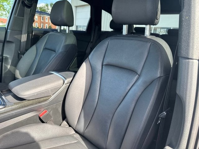 2023 Audi Q7 45 Premium