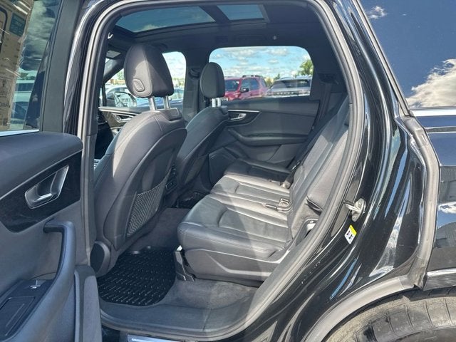 2023 Audi Q7 45 Premium