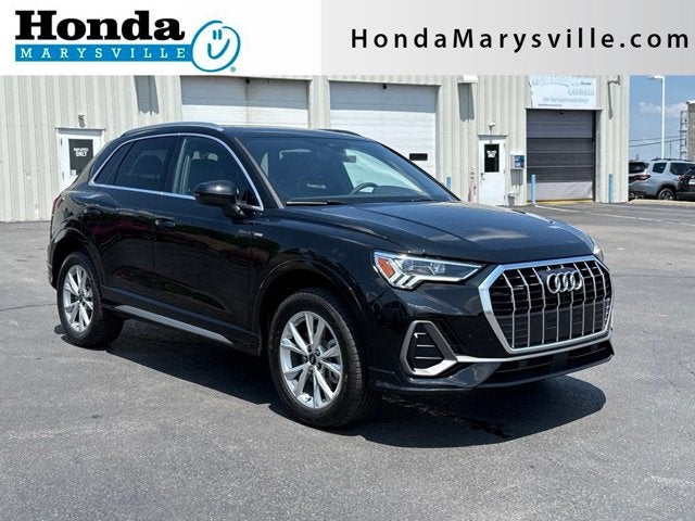 2023 Audi Q3 Premium