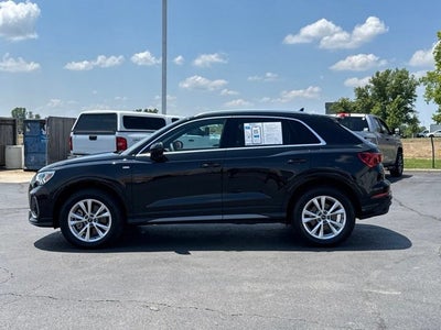 2023 Audi Q3 Premium
