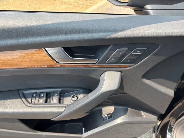2023 Audi Q5 45 S line Premium