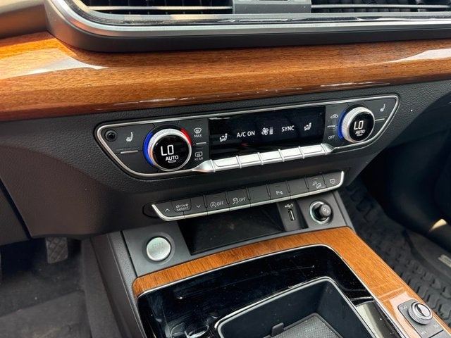 2023 Audi Q5 45 S line Premium