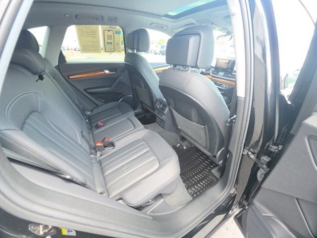 2023 Audi Q5 45 S line Premium
