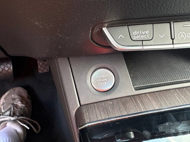 2023 Audi Q5 45 S line Premium