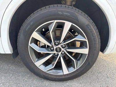 2023 Audi Q5 45 S line Premium