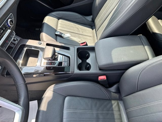 2023 Audi Q5 45 S line Premium