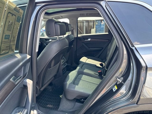 2023 Audi Q5 45 S line Premium
