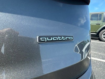 2023 Audi Q7 45 Premium Plus