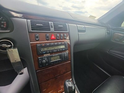 2002 Mercedes-Benz E-Class E 320