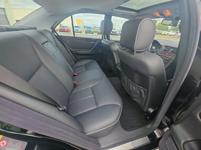 2002 Mercedes-Benz E-Class E 320