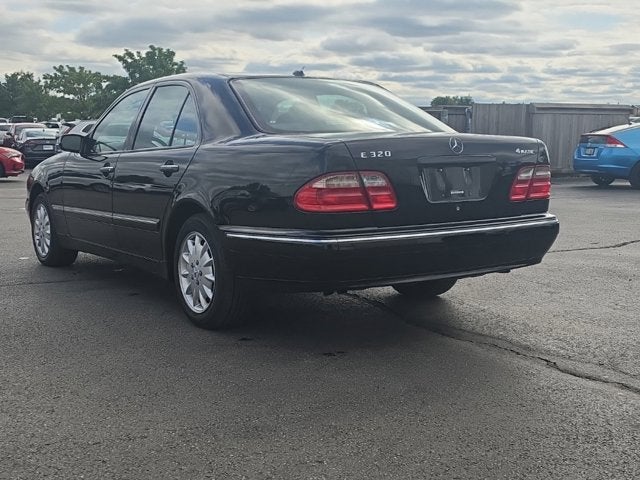 2002 Mercedes-Benz E-Class E 320