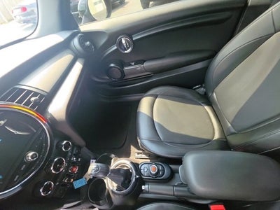 2017 MINI Cooper Base