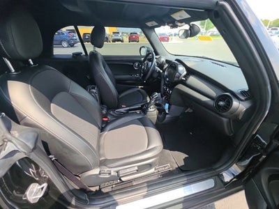 2017 MINI Cooper Base