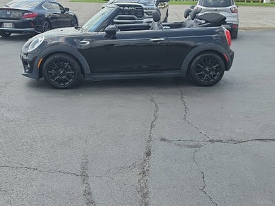 2017 MINI Cooper Base