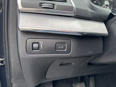 2022 Volvo XC90 T5 Momentum