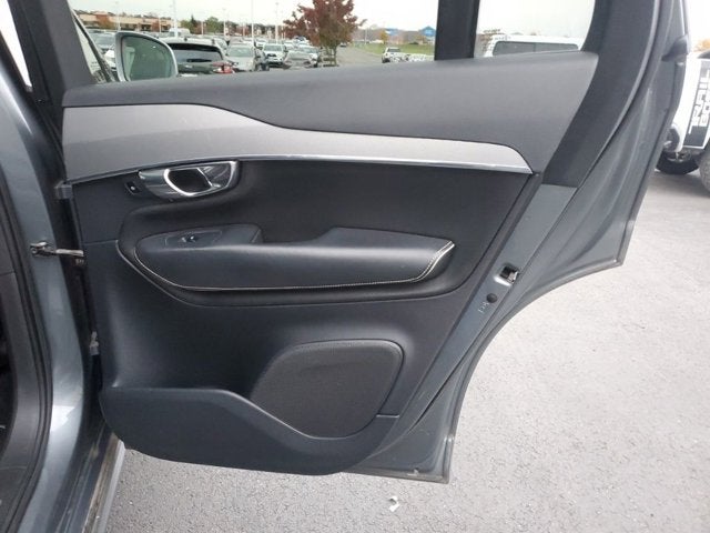 2016 Volvo XC90 T6 R-Design