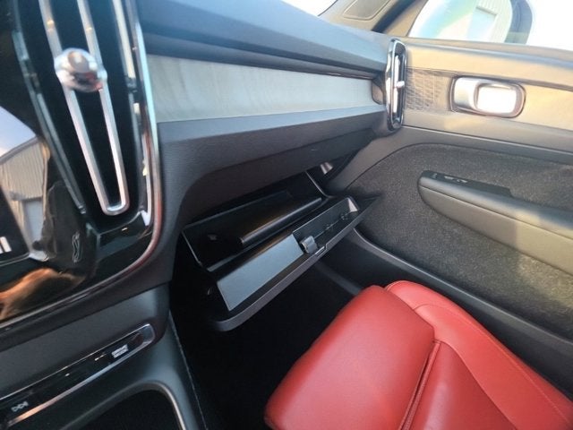 2019 Volvo XC40 T4 Inscription