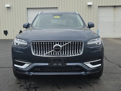 2021 Volvo XC90 Recharge Plug-In Hybrid T8 Inscription Expression 7 Passenger