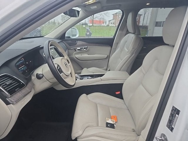 2023 Volvo XC90 Recharge Plug-In Hybrid Ultimate