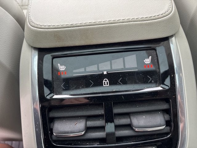 2023 Volvo XC90 Recharge Plug-In Hybrid Ultimate