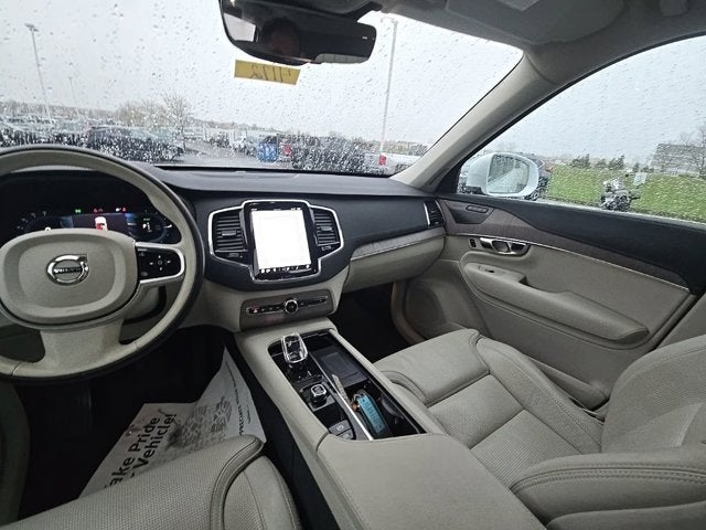 2023 Volvo XC90 Recharge Plug-In Hybrid Ultimate