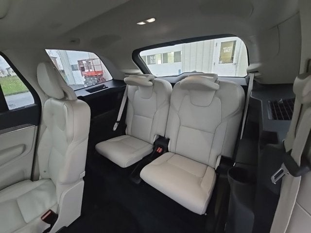 2023 Volvo XC90 Recharge Plug-In Hybrid Ultimate