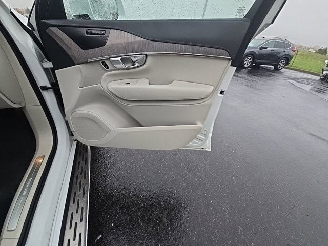 2023 Volvo XC90 Recharge Plug-In Hybrid Ultimate