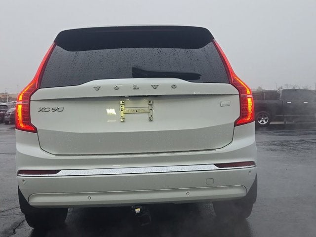 2023 Volvo XC90 Recharge Plug-In Hybrid Ultimate