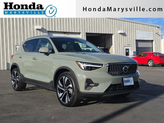 2023 Volvo XC40 Ultimate