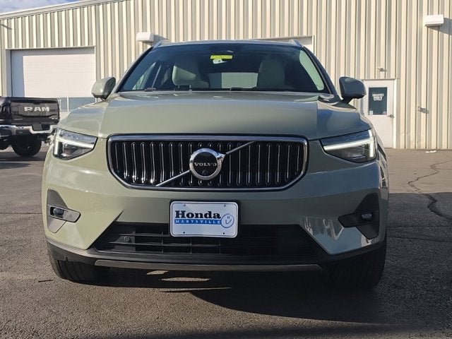 2023 Volvo XC40 Ultimate