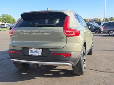 2023 Volvo XC40 Ultimate