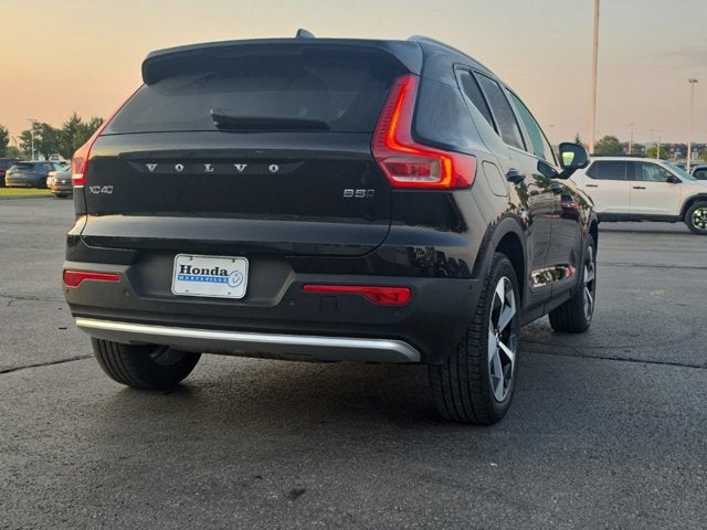 2024 Volvo XC40 B5 Plus Bright Theme