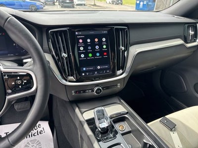 2025 Volvo V60 Cross Country B5 Ultra
