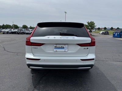 2025 Volvo V60 Cross Country B5 Ultra
