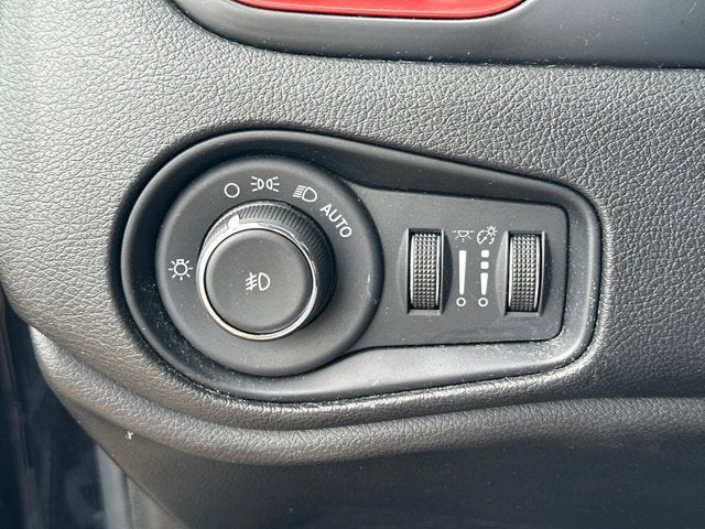 2017 Jeep Renegade Trailhawk