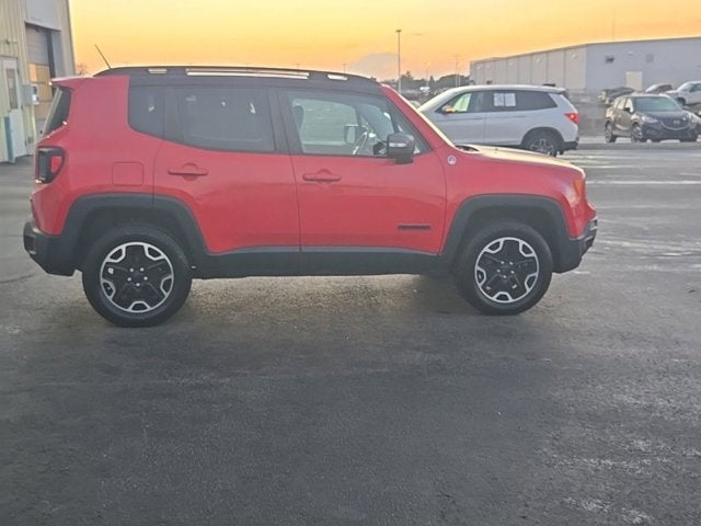 2016 Jeep Renegade Trailhawk