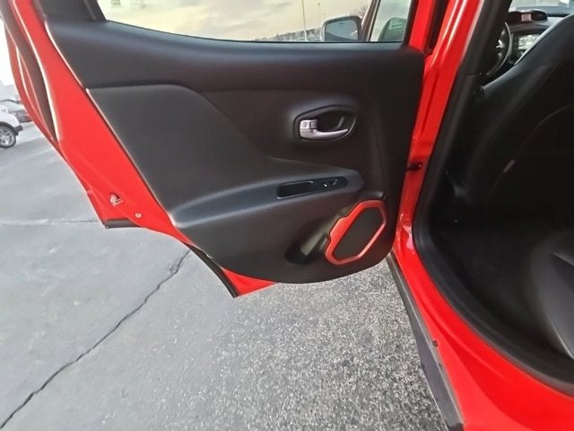 2016 Jeep Renegade Trailhawk