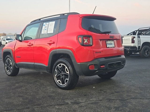 2016 Jeep Renegade Trailhawk