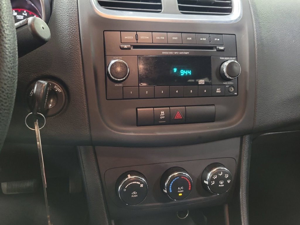 2013 Dodge Avenger SE