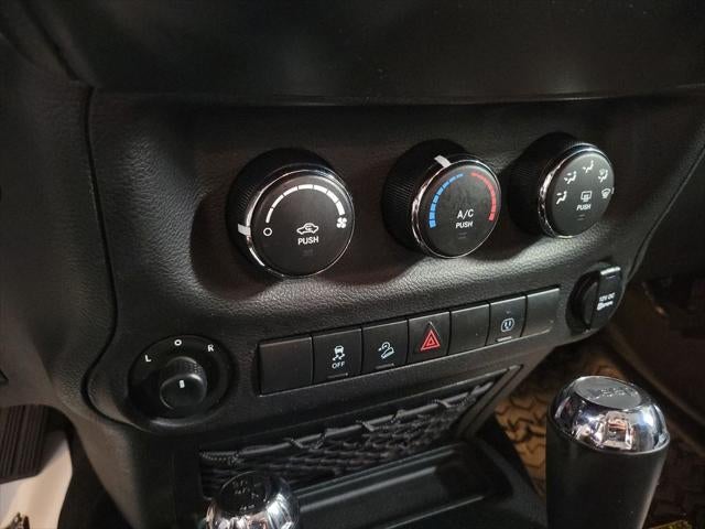 2017 Jeep Wrangler Sahara