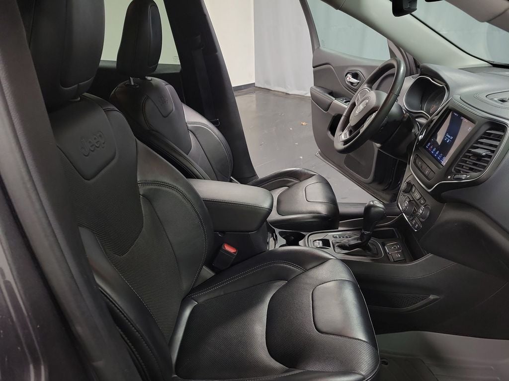 2022 Jeep Cherokee Latitude Lux