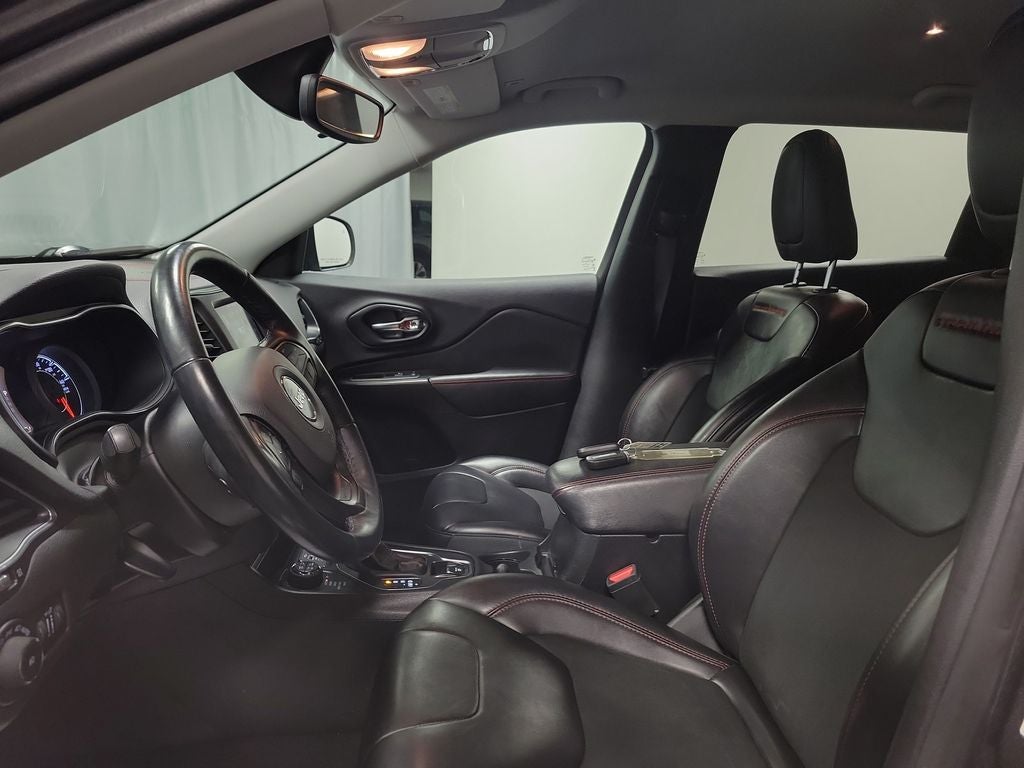 2019 Jeep Cherokee Trailhawk