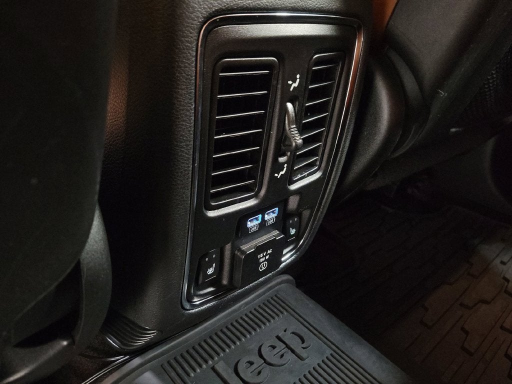 2016 Jeep Grand Cherokee SRT