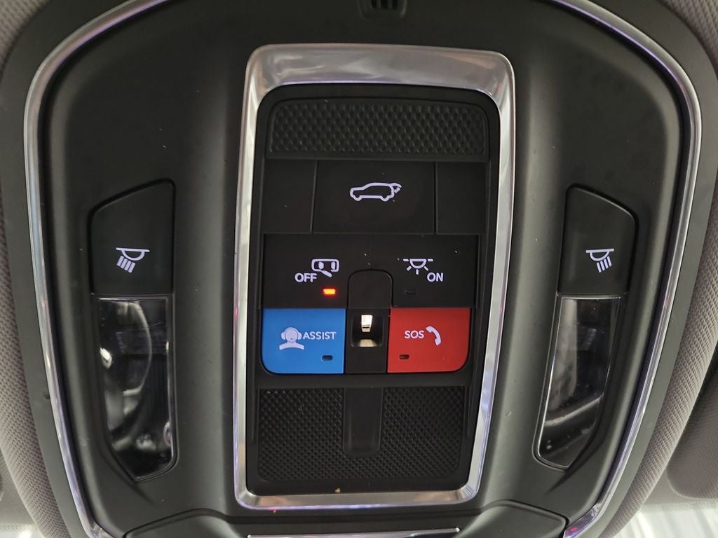 2021 Jeep Grand Cherokee L Laredo