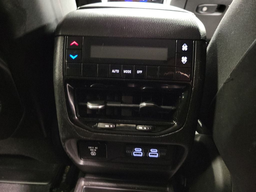 2021 Jeep Grand Cherokee L Laredo