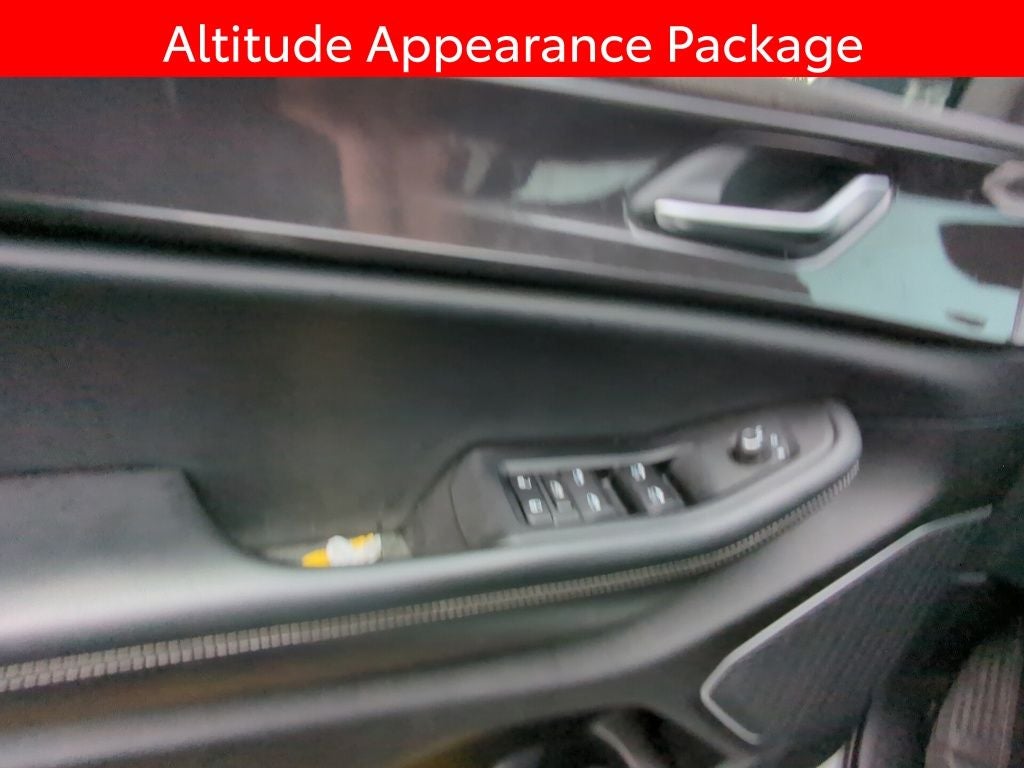 2022 Jeep Grand Cherokee L Altitude