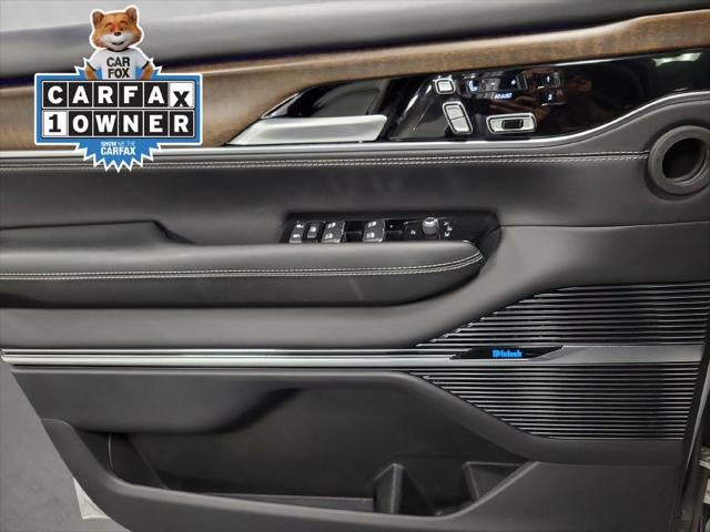 2022 Jeep Grand Wagoneer Series II